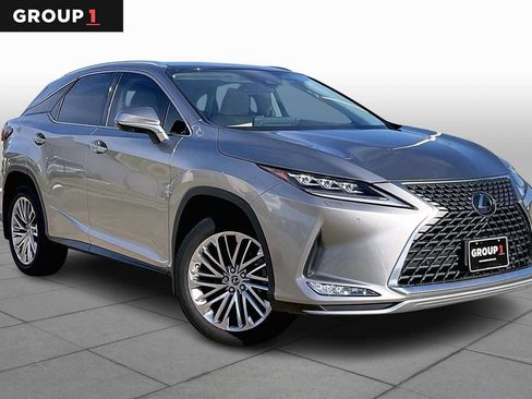 Certified 2022 Lexus RX 350 FWD w/ Luxury Package image 2