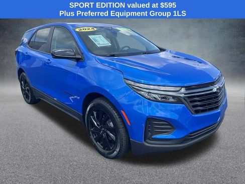 Used 2024 Chevrolet Equinox LS w/ LS Convenience Package FWD image 4