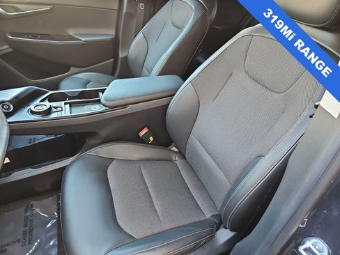 Used 2025 Kia EV6 Light w/ Light LR Technology Package RWD image 15