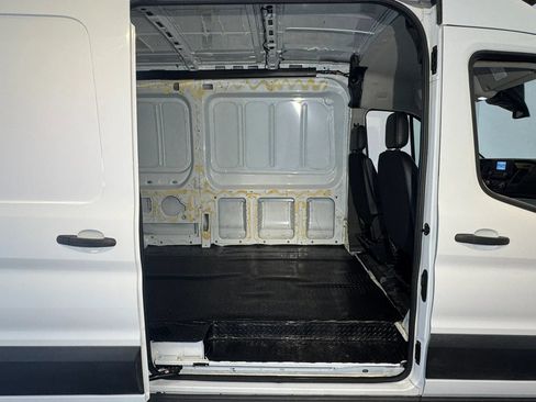 Used 2021 Ford Transit 250 Medium Roof RWD image 22