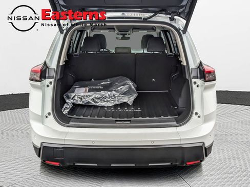 New 2026 Nissan Rogue SV image 11