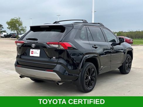Used 2025 Toyota RAV4 SE AWD/4WD image 4