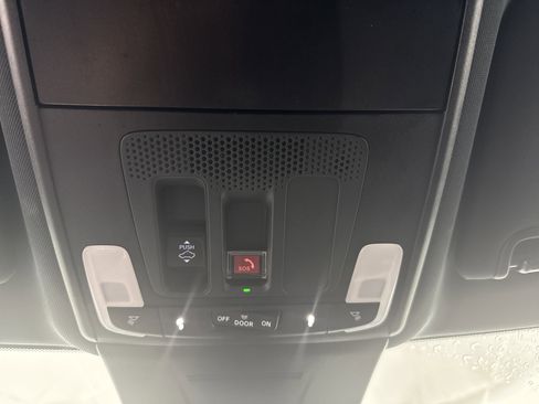 Certified 2025 Honda Civic Sport Touring image 35