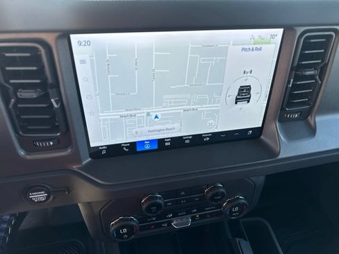 Used 2025 Ford Bronco Big Bend w/ Black Diamond Package AWD/4WD image 19