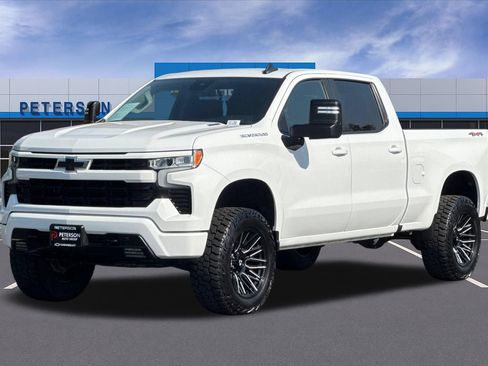 Used 2025 Chevrolet Silverado 1500 RST w/ Convenience Package II AWD/4WD image 8