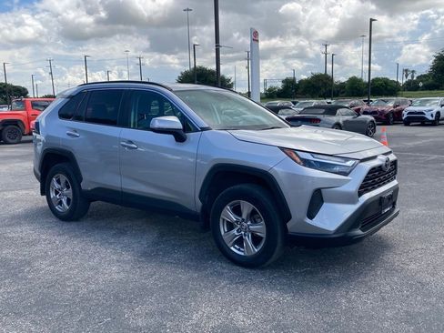 Used 2023 Toyota RAV4 XLE FWD image 3