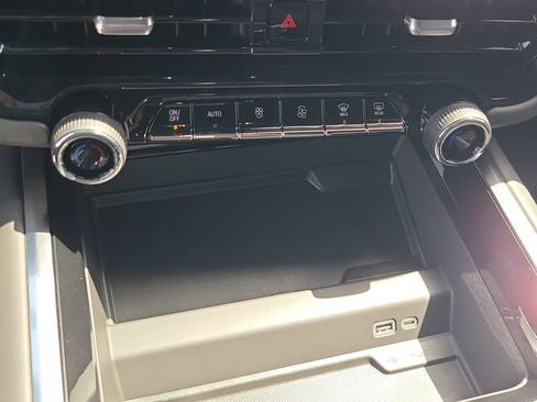 New 2026 Chevrolet Suburban LS w/ LPO, Dark Essentials Package RWD image 30