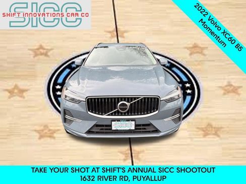 Used 2022 Volvo XC60 B5 Momentum image 3