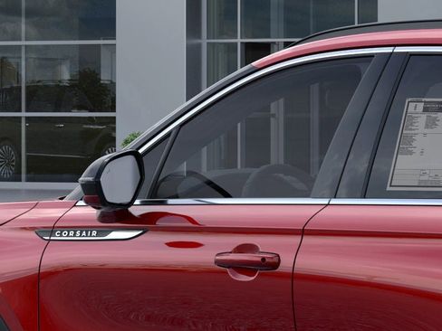 New 2026 Lincoln Corsair Premiere image 20