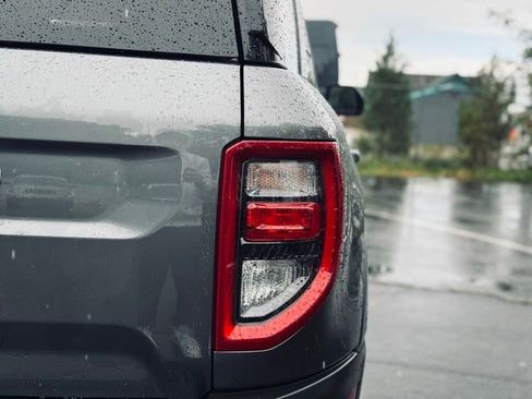 Used 2024 Ford Bronco Sport Outer Banks w/ Tech Package image 8