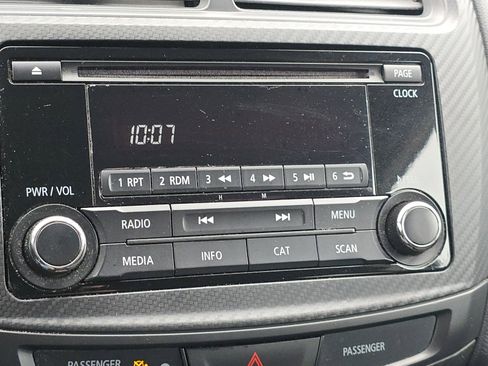 Used 2015 Mitsubishi Outlander Sport ES image 18