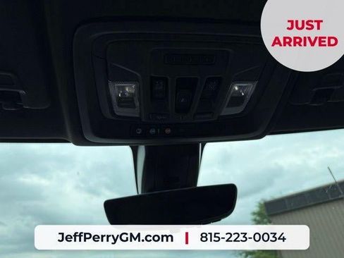 Used 2021 GMC Sierra 2500 Denali w/ Denali Ultimate Package AWD/4WD image 15