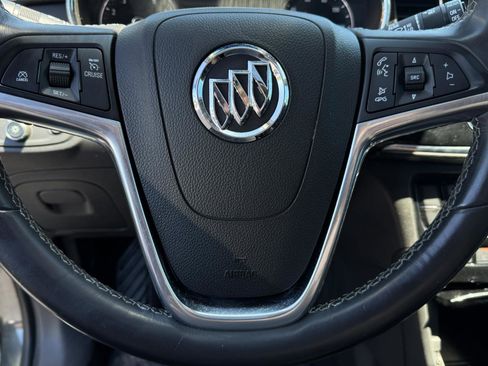 Used 2018 Buick Encore Sport Touring AWD/4WD image 19