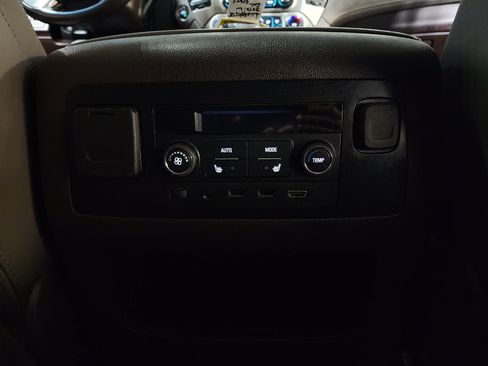 Used 2020 GMC Yukon XL Denali w/ Open Road Package image 27