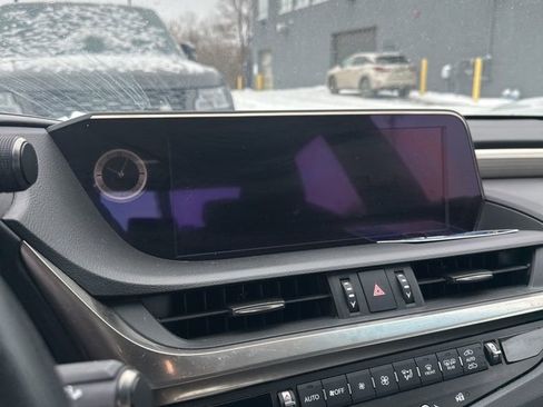 Used 2021 Lexus ES 350 F Sport w/ Accessory Package image 24