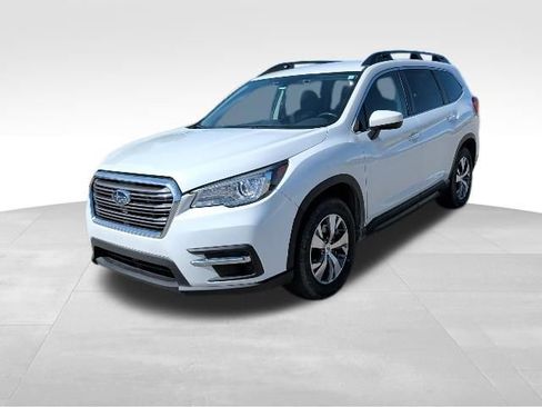 Used 2022 Subaru Ascent Premium image 7