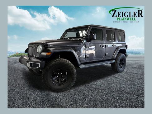 Used 2018 Jeep Wrangler Unlimited Sahara AWD/4WD image 1
