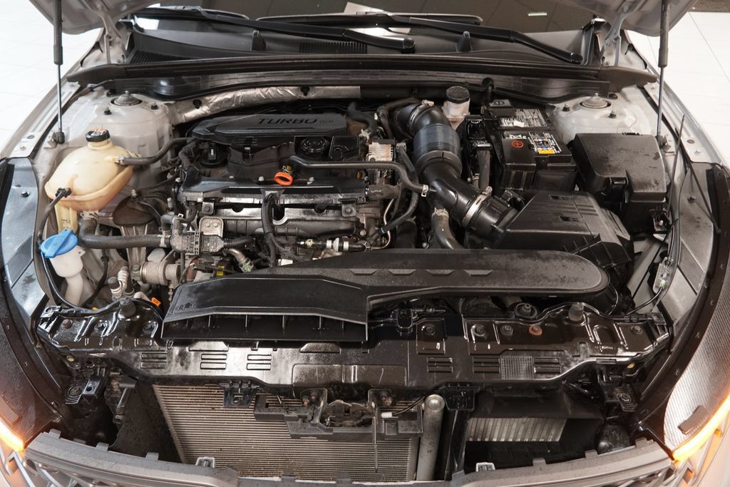 Used 2024 Kia K5 GT-Line AWD/4WD image 39