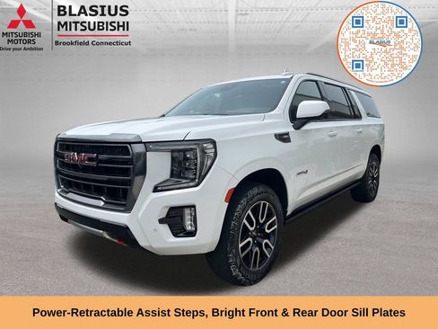 Used 2023 GMC Yukon XL AT4 w/ AT4 Premium Package AWD/4WD image 19
