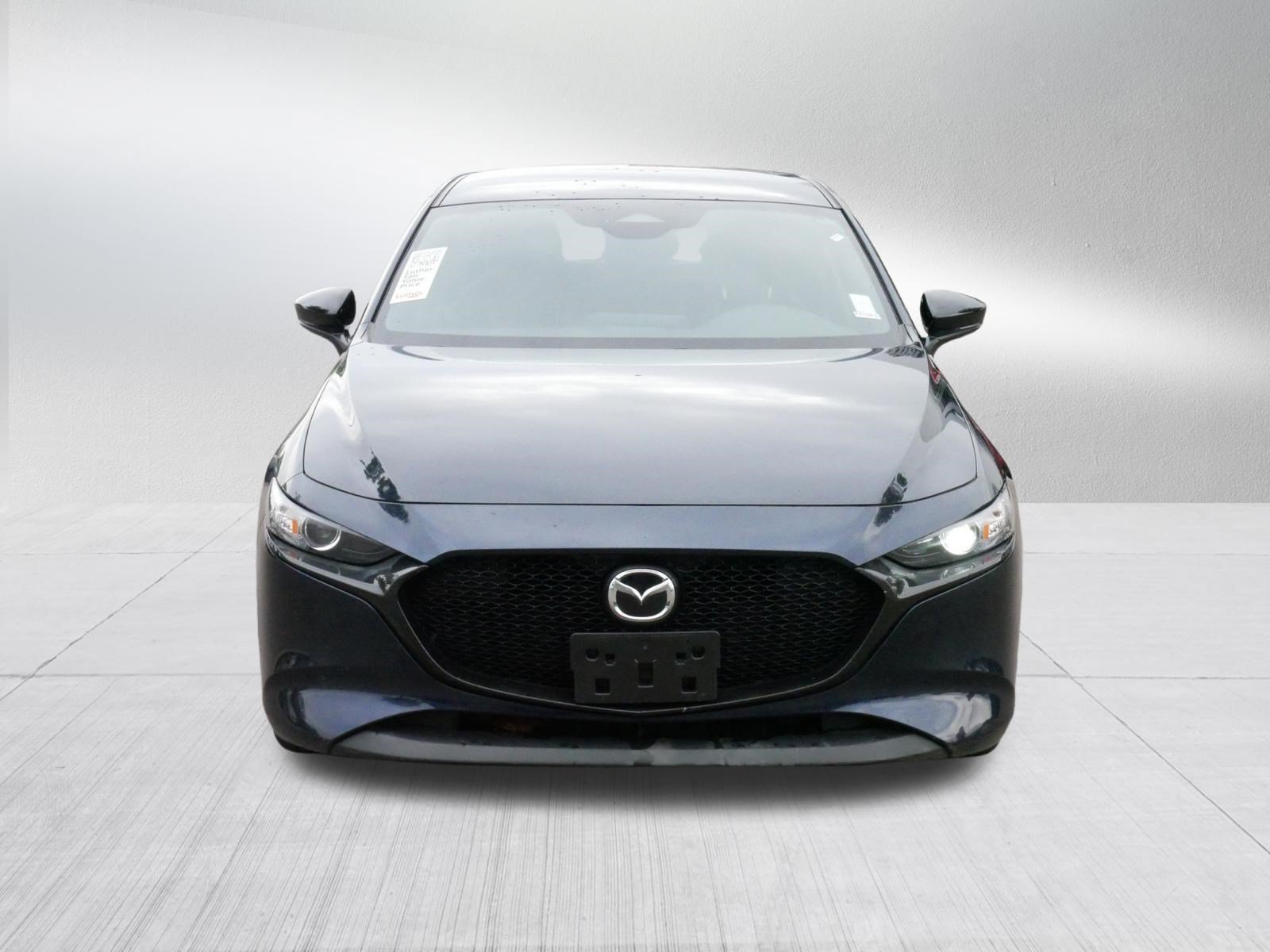 Used 2024 MAZDA MAZDA3 s FWD image 2