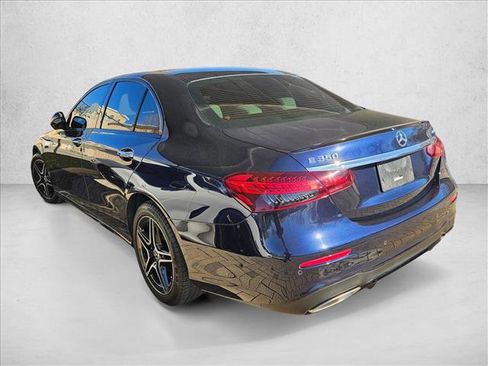Used 2022 Mercedes-Benz E 350 4MATIC Sedan image 11