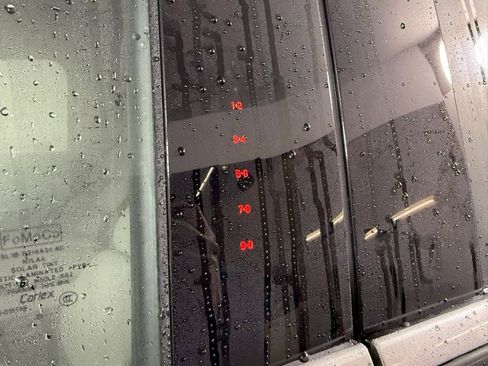 New 2025 Lincoln Navigator Reserve AWD/4WD image 12