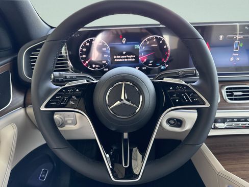 Certified 2026 Mercedes-Benz GLE 350 4MATIC image 37