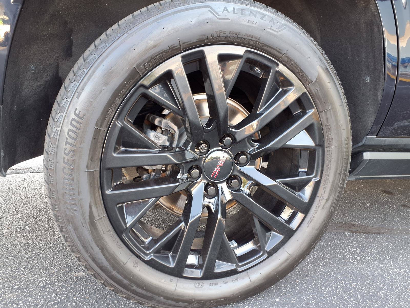 Used 2022 GMC Yukon Denali AWD/4WD image 36