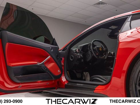 Used 2016 Ferrari F12 Berlinetta RWD image 40