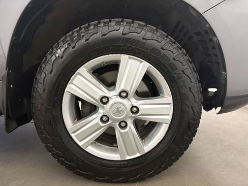 Used 2015 Toyota Land Cruiser AWD/4WD image 48