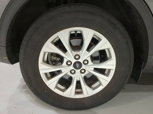 Used 2023 Ford Escape Active FWD image 6
