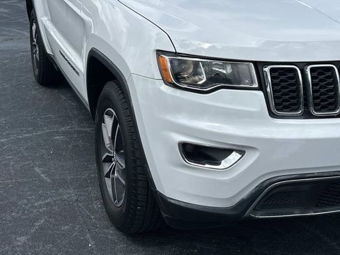Used 2018 Jeep Grand Cherokee Limited w/ Trailer Tow Group IV AWD/4WD image 10