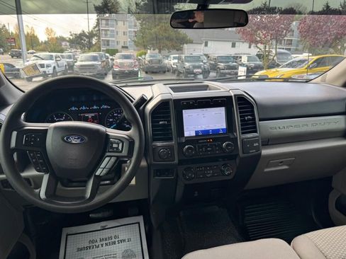 Used 2020 Ford F350 XLT image 25