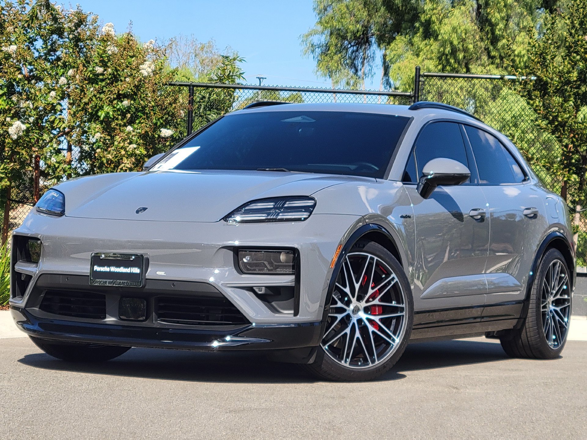 Used 2025 Porsche Macan Turbo Electric AWD/4WD image 1