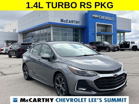 Used 2019 Chevrolet Cruze LT w/ Convenience Package image 1