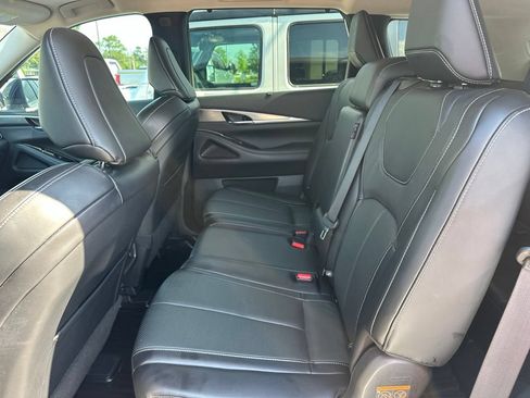 Used 2023 INFINITI QX60 Luxe w/ Cargo Package AWD/4WD image 12