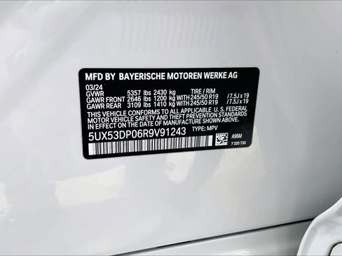 Certified 2024 BMW X3 xDrive30i w/ Premium Package image 33