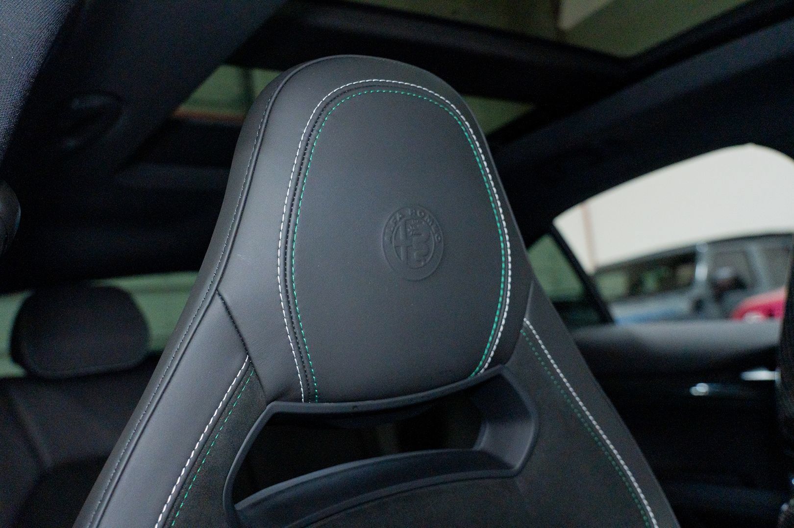 Used 2022 Alfa Romeo Stelvio Quadrifoglio w/ Active Assist Plus Package AWD/4WD image 38