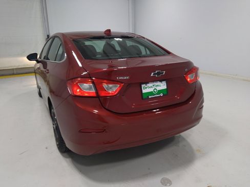 Used 2018 Chevrolet Cruze LT FWD image 6