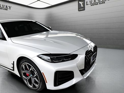 Used 2024 BMW 430i Gran Coupe xDrive w/ M Sport Package (Priority 1) AWD/4WD image 11