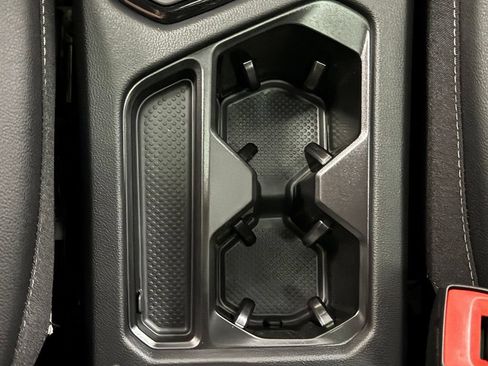 New 2026 Volkswagen Taos SE AWD/4WD image 18