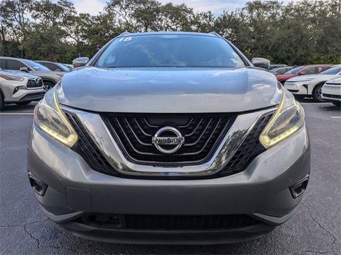 Used 2018 Nissan Murano SV w/ Premium Package image 9