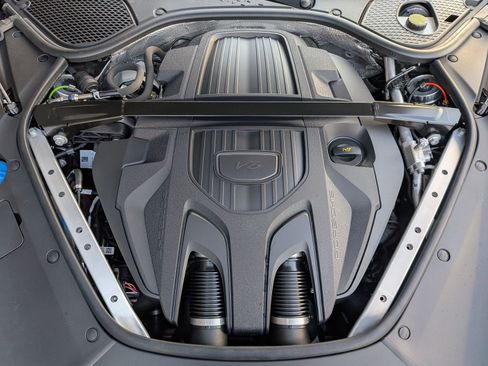 New 2026 Porsche Panamera 4S image 28