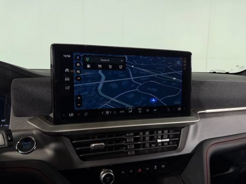 Used 2025 Ford Explorer ST-Line w/ ST-Line Street Pack AWD/4WD image 21
