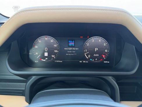 Certified 2025 Land Rover Defender 110 S AWD/4WD image 14