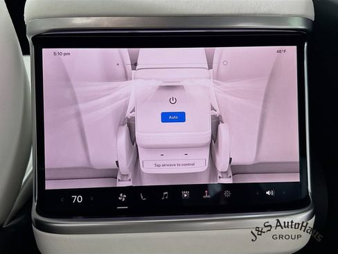 Used 2024 Tesla Model X Plaid image 31