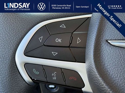 Used 2015 Chrysler 200 Limited image 18