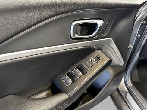 Certified 2025 Acura Integra A-Spec FWD image 35