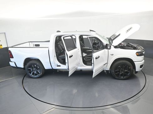 New 2026 RAM 1500 Laramie AWD/4WD image 69