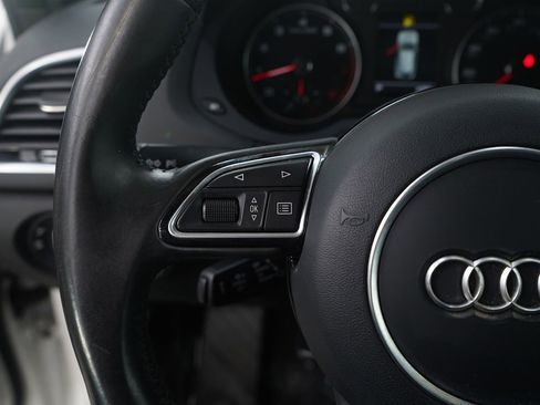 Used 2016 Audi Q3 2.0T Prestige w/ Prestige Package image 18